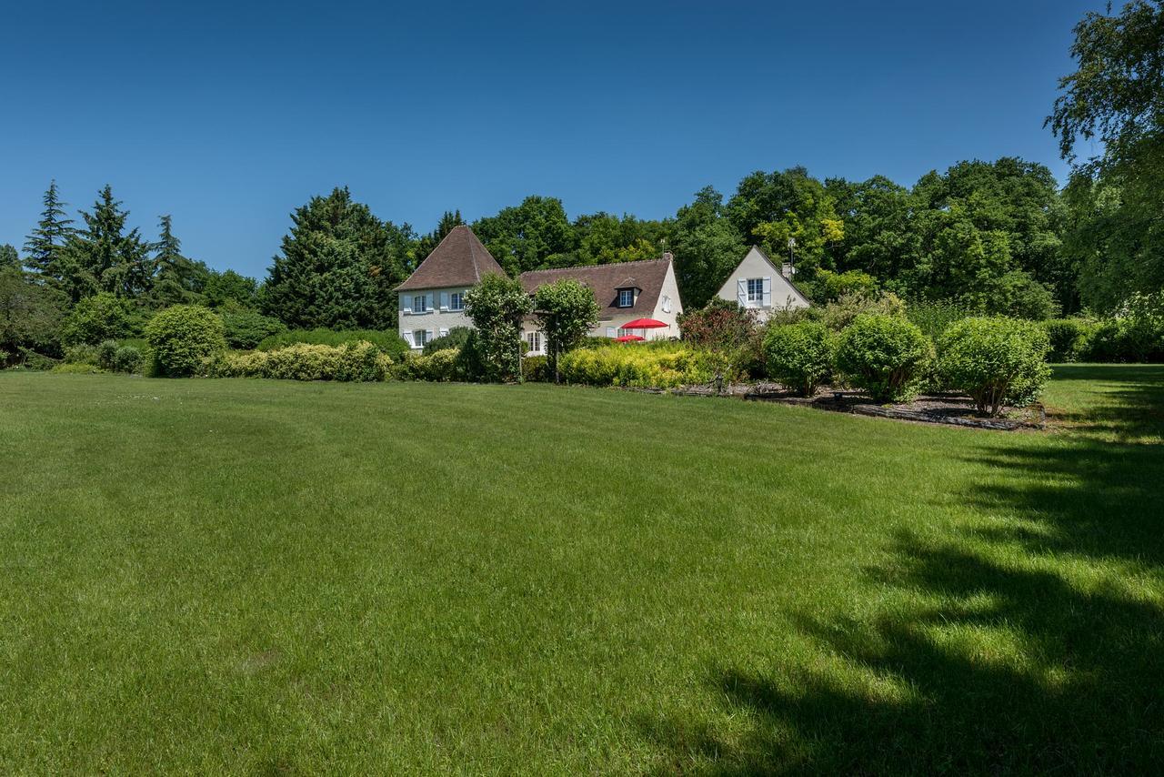 Domaine Du Bois Des Anges Bed and Breakfast Germigny-l'Eveque Buitenkant foto
