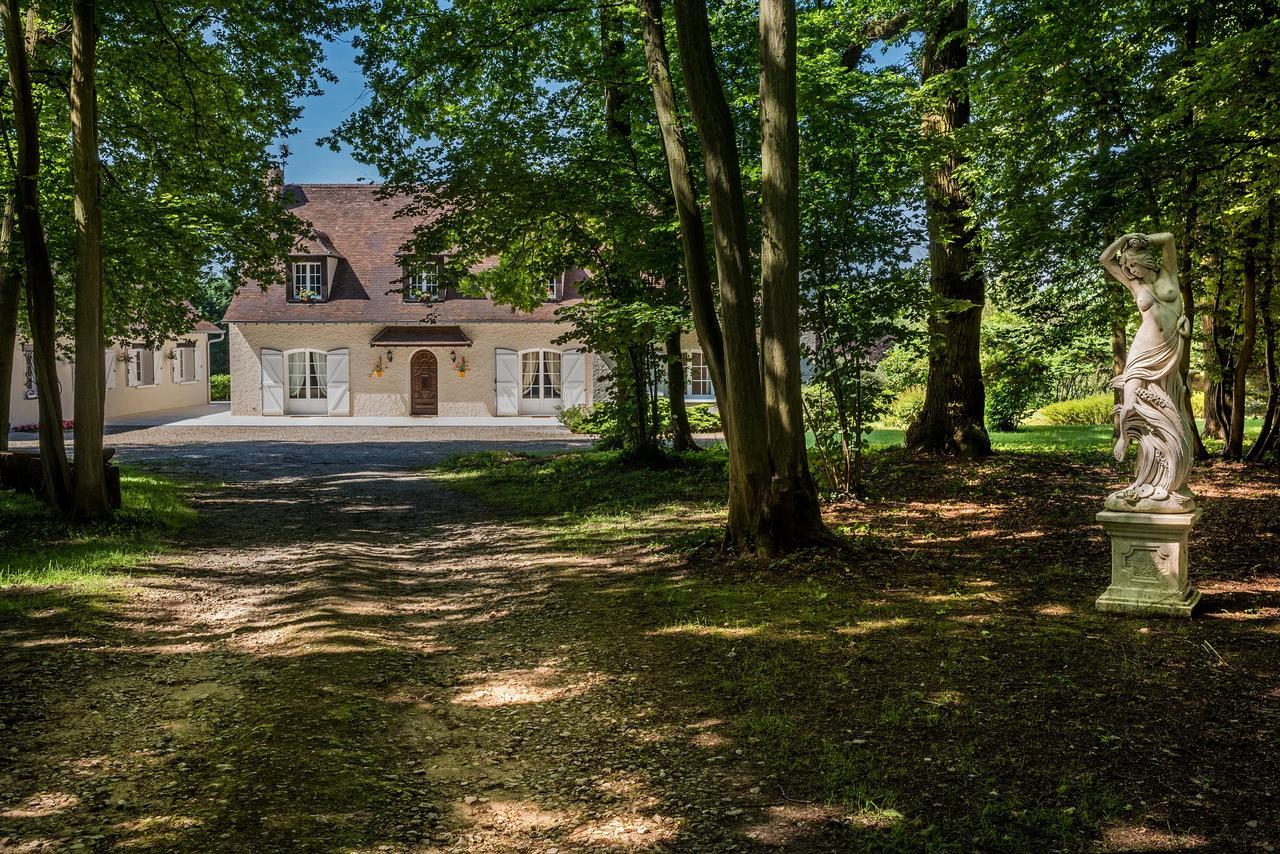 Domaine Du Bois Des Anges Bed and Breakfast Germigny-l'Eveque Buitenkant foto